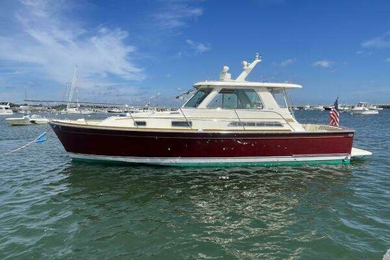Sabre Hard Top Express Yacht For Sale