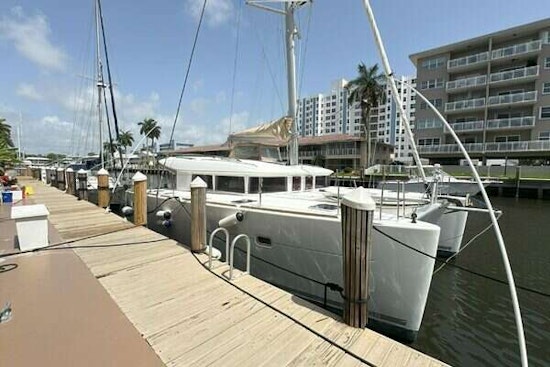 Lagoon  Yacht For Sale