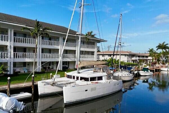 Lagoon  Yacht For Sale