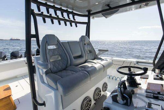 Contender 44 ST Yacht For Sale