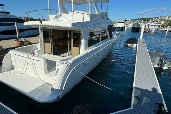 Navigator 5100 Yacht For Sale