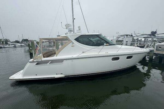 Tiara Yachts 3900 Sovran Yacht For Sale