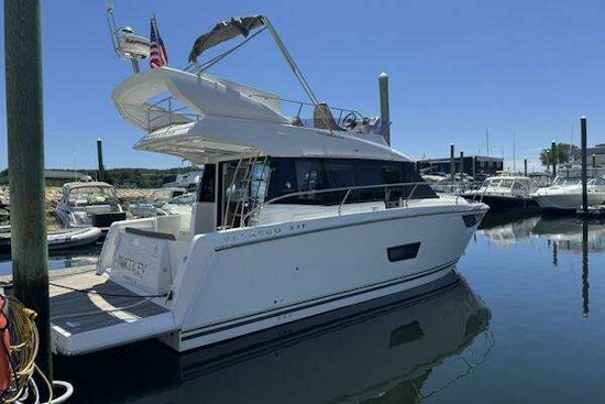 Jeanneau  Yacht For Sale