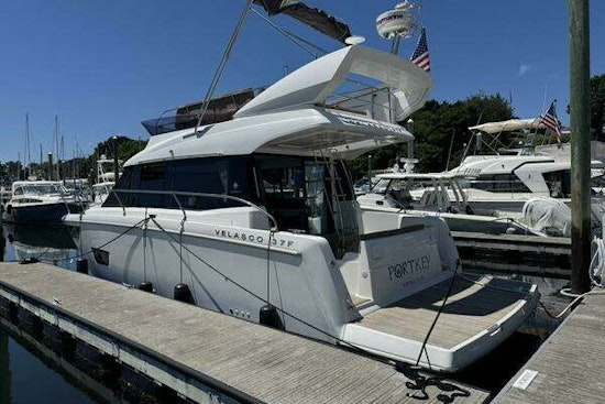 Jeanneau  Yacht For Sale