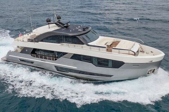 Ocean Alexander 28R Yacht For Sale