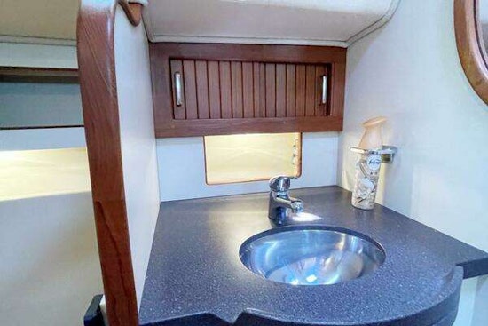 Island Packet 370 Yacht For Sale