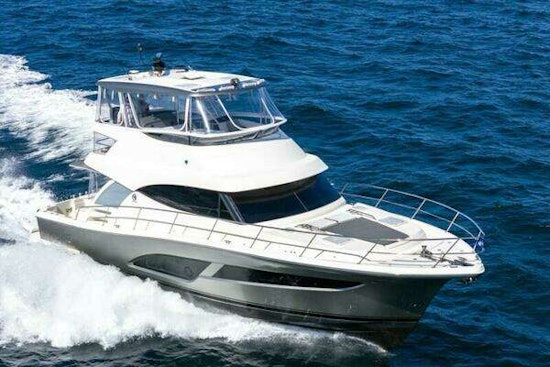 Riviera 46 Sports Motor Yacht Yacht For Sale