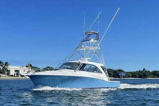 Hatteras GT45X Yacht For Sale