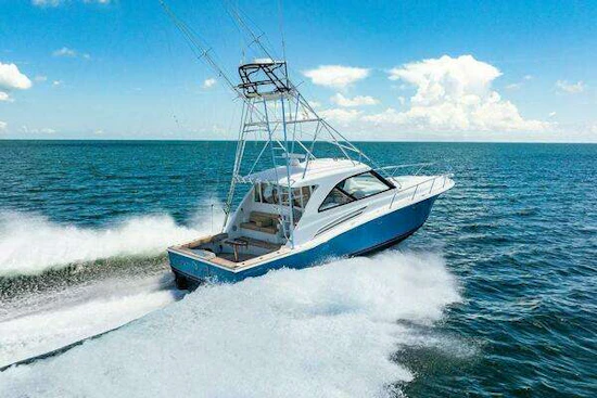 Hatteras GT45X Yacht For Sale