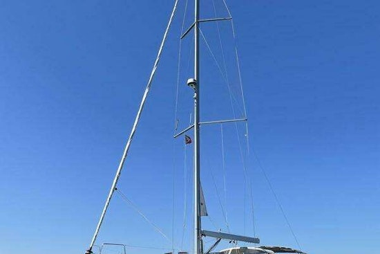 Beneteau Oceanis Yacht For Sale