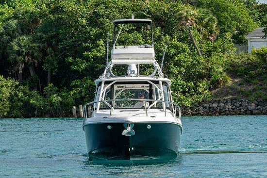 Everglades 350LX Yacht For Sale