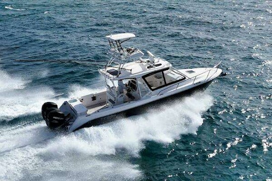 Everglades 350LX Yacht For Sale