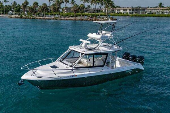 Everglades 350LX Yacht For Sale