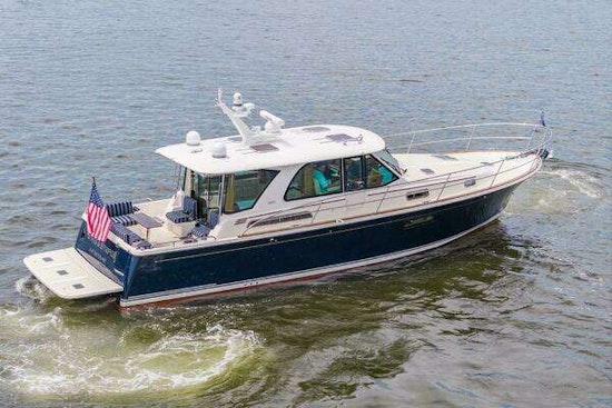 Sabre 43 Salon Express Yacht For Sale