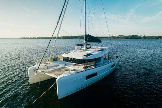 Lagoon  Yacht For Sale