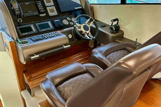Sunseeker Sunseeker Manhattan 53 Yacht For Sale