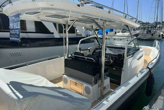 Nimbus T9 Yacht For Sale