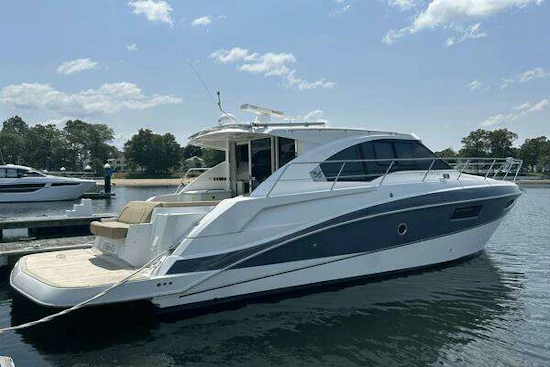 Cruisers Yachts Cantius Yacht For Sale