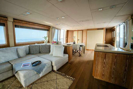 Monte Carlo Yachts  Yacht For Sale
