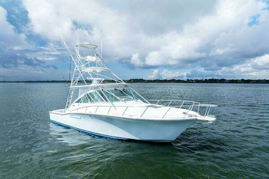Cabo 40 Hardtop Express Yacht For Sale