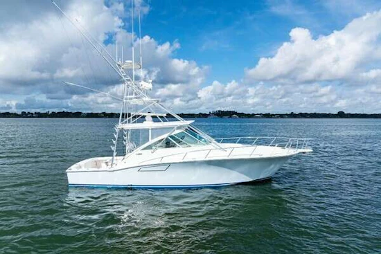 Cabo 40 Hardtop Express Yacht For Sale