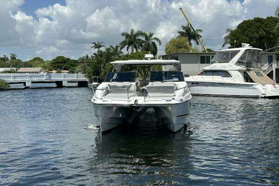 Aquila 36 Sport Yacht For Sale