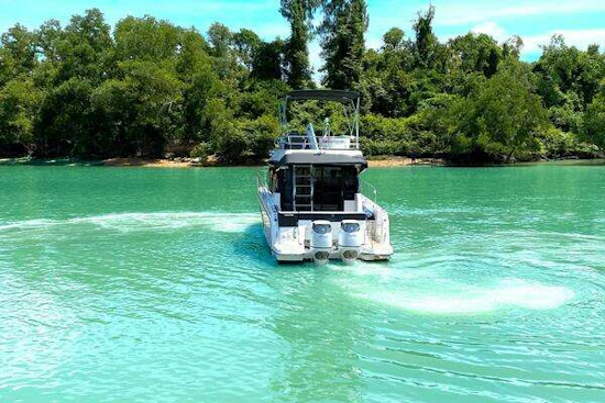 Jeanneau Merry Fisher 1095 Fly Yacht For Sale