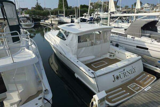Tiara Yachts 3800 Express Yacht For Sale