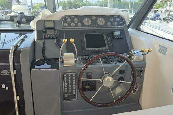 Tiara Yachts 3800 Express Yacht For Sale