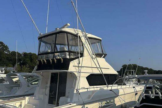 Silverton 42 Convertible Yacht For Sale