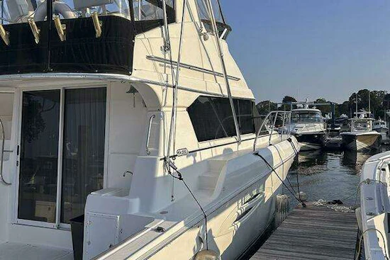 Silverton 42 Convertible Yacht For Sale