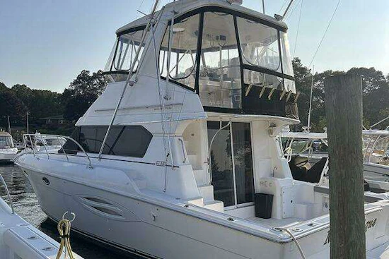 Silverton 42 Convertible Yacht For Sale
