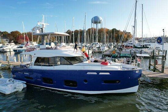 Azimut Magellano 50 Yacht For Sale