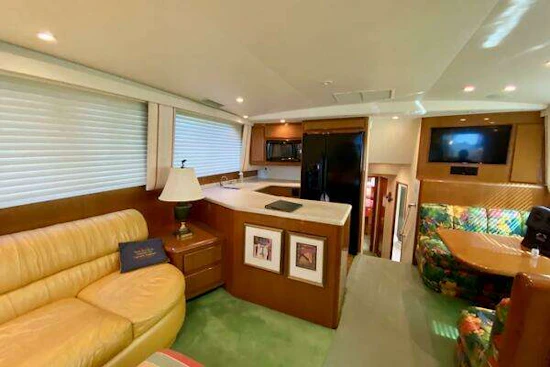 Viking Cockpit Sport Yacht Yacht For Sale