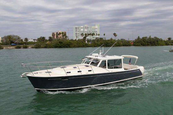 MJM 43z Yacht For Sale