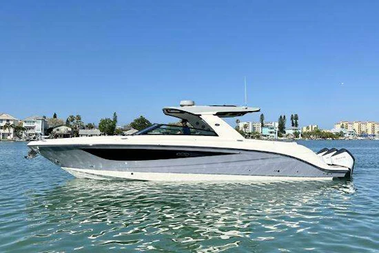 Sea Ray SLX 400 OB Yacht For Sale