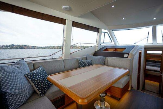 Greenline 48 Fly Yacht For Sale
