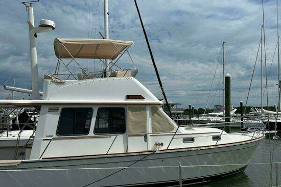 Sabre 36 Flybridge Yacht For Sale