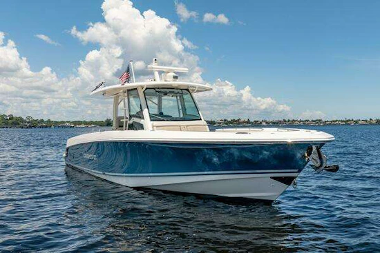 Boston Whaler 380 Outrage Yacht For Sale