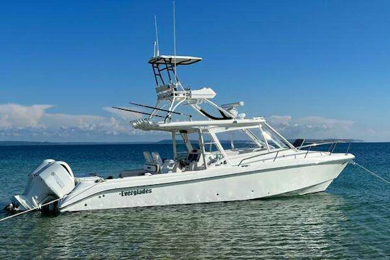 Everglades 350 LX Yacht For Sale
