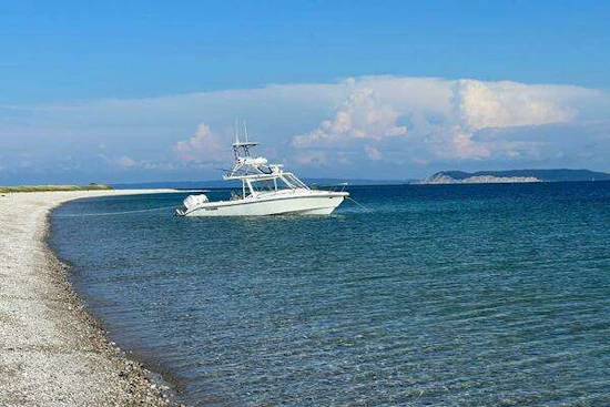 Everglades 350 LX Yacht For Sale