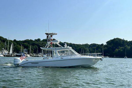 Everglades 350 LX Yacht For Sale