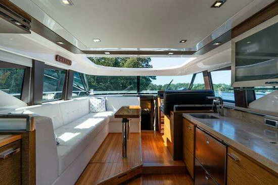 Tiara Yachts 44 Coupe Yacht For Sale