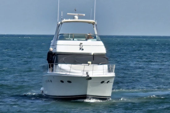 Carver 530 Voyager Yacht For Sale