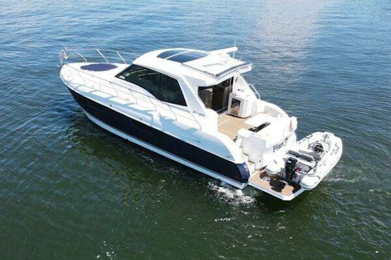 Cruisers Yachts  Yacht For Sale