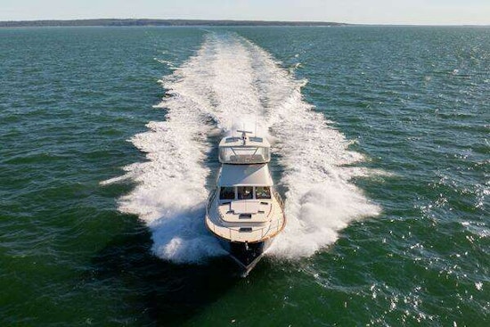 Hinckley Talaria 48 Flybridge Yacht For Sale