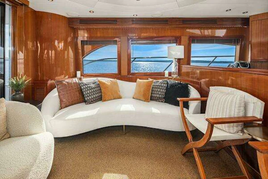 Hatteras Cockpit Motoryacht Yacht For Sale