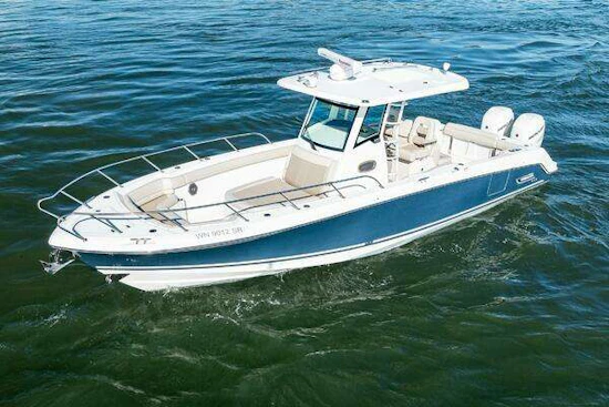 Boston Whaler 330 Outrage Yacht For Sale
