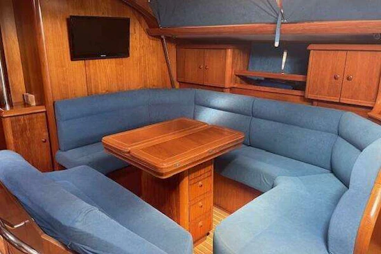 Jeanneau 45.2 Yacht For Sale