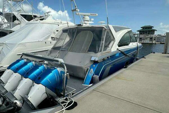 Formula 400 SSC Yacht For Sale